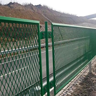 巨浪環(huán)境工程 吉林防眩網(wǎng)技術(shù)，守護(hù)道路安全的綠色衛(wèi)士